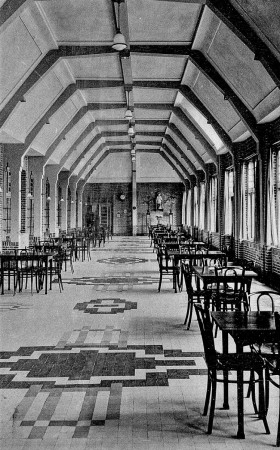 HVB FO 00209  Veranda van het Retraitehuis