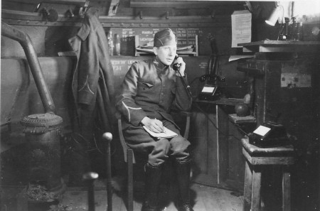 HVB FO 00419  Dick van Berge als sergeant artillerie, begin 1940