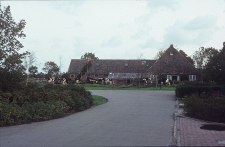 HVB FO 00425  Boerderij van Smit aan het Zakedijkje