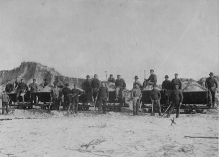 HVB FO 00688  Arbeiders bij de aanleg van de Zeeweg