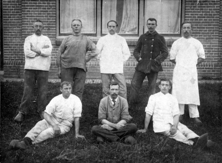 HVB FO 00720  Het personeel van zuivelfabriek Wilhelmina
