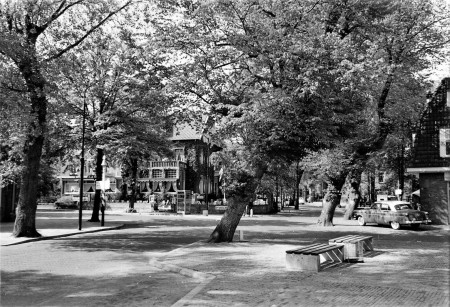 HVB FO 00743  Breelaan hoek Stationsstraat, 1960