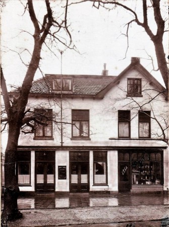 HVB FO 00821  Lunchroom en banketbakkerij Kreb, Breelaan 16