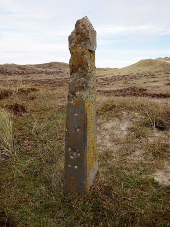 HVB FO 00858  Grenspaal in de Pirolavlakte