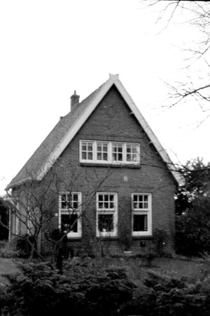 HVB FO 00862  Woning van de doodgraver, Kerkedijk
