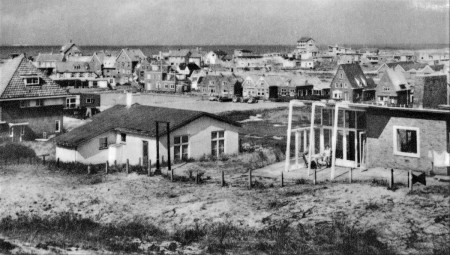 HVB FO 00911  Gezicht op Bergen aan Zee vanaf Transvaal