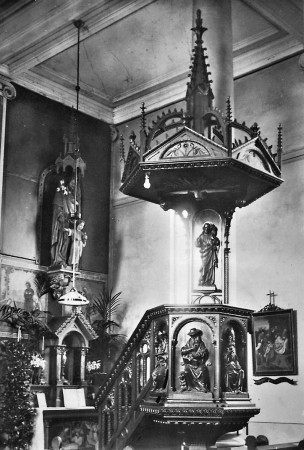 HVB FO 00942  Preekstoel in de oude Petrus en Pauluskerk