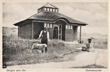 HVB FO 00982  Duinmuseum in het Parnassiapark