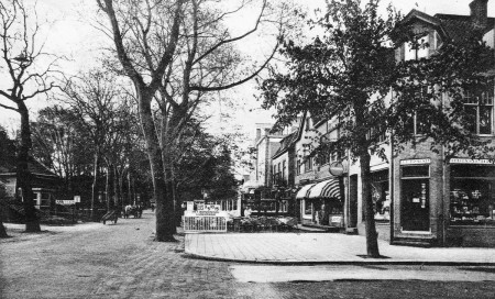 HVB FO 01022  Breelaan gezien vanaf Stationsstraat, ca 1934
