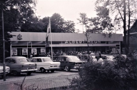 HVB FO 01078  Opening Albert Heijn supermarkt, 1964