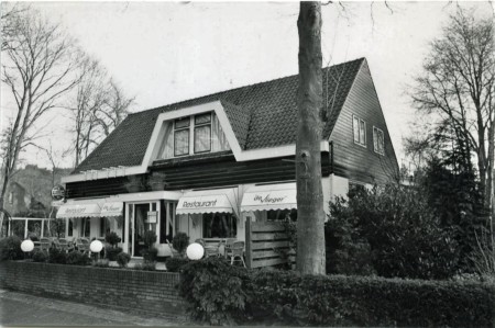 HVB FO 01202  Restaurant De Vlieger, Breelaan, 1982