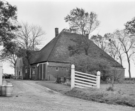 HVB FO 01275  Baakmeerdijk 2, boerderij van Schouten