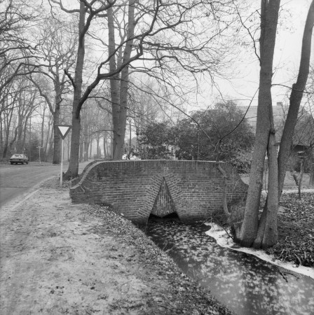 HVB FO 01287  Bruggetje bij de Meerweg