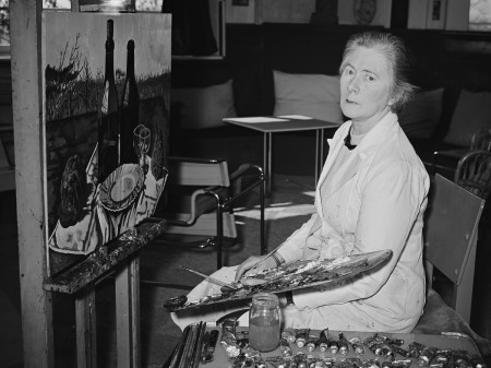 HVB FO 01310  Charley Toorop in haar atelier, 1951