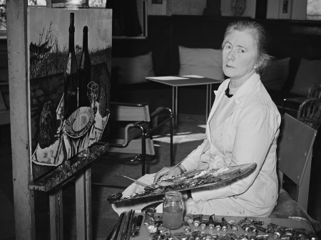 HVB FO 01310  Charley Toorop in haar atelier, 1951