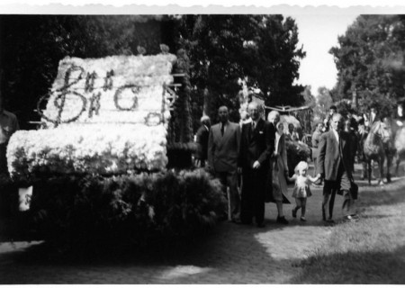 HVB FO 00150  Bloemencorso