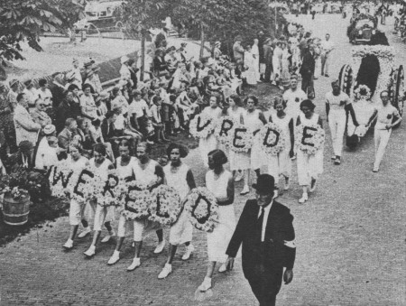 HVB FO 00153 Bloemencorso, 1933