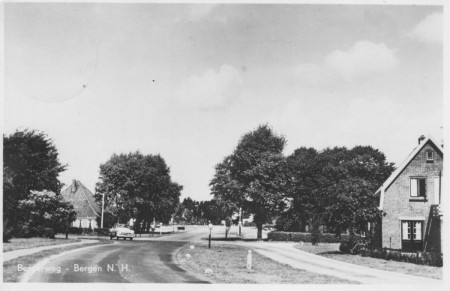 HVB FO 00157  Bergerweg bij kruising met Oude Bergerweg